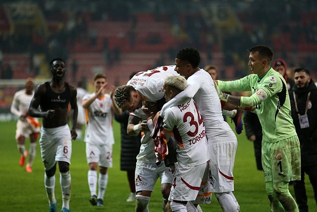 galatasaray-goztepe-muhtemel-11-galatasaray-goztepe-maci-hangi-kanalda-galatasaray-goztepe-maci-ne-zaman-saat-1735994016555.jpeg