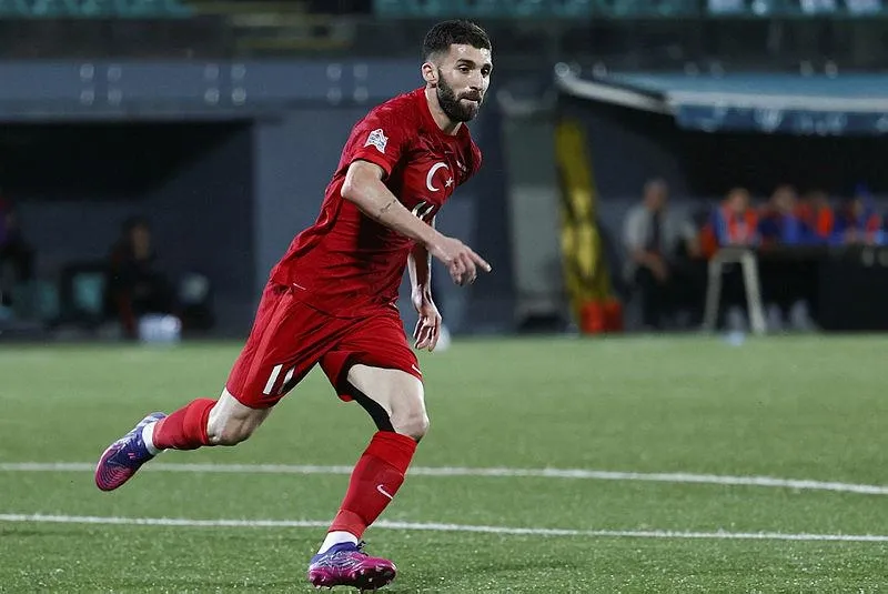 Transfer takasla bitecek! Galatasaray'da Yunus Akgün gidiyor Doğukan Sinik geliyor - 1