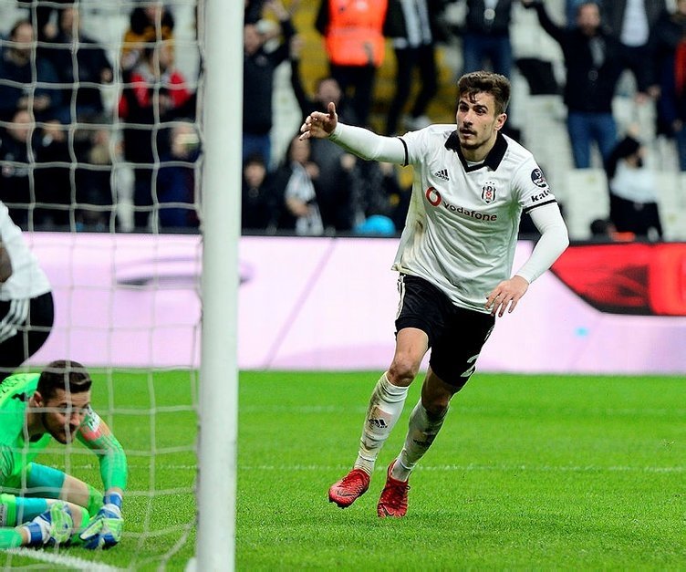 Transferler peş peşe! 10 ayrılık...