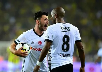 Beşiktaş'ın yıldızı müjdeli haberi verdi