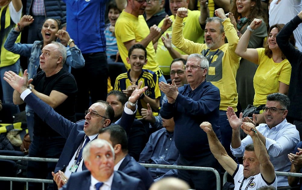 Fenerbahçe’den Galatasaray’a olay gönderme!