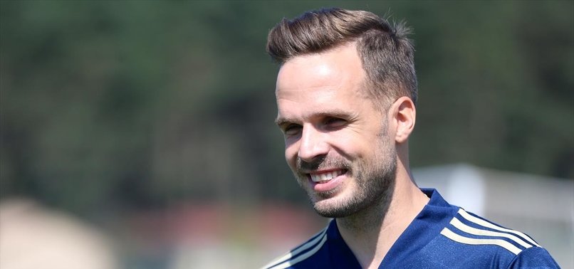 Fenerbahçe yeni transferi Filip Novak'ın lisansını çıkardı