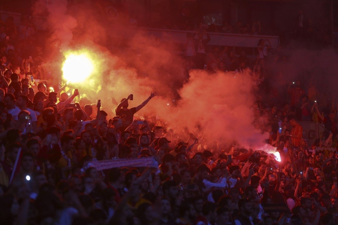 Galatasaray’ın şampiyonluk kutlamasında 5. yıldız detayı