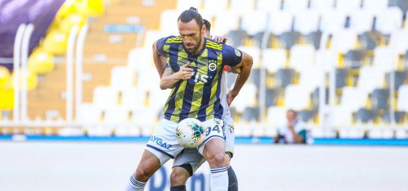 Muriqi'ye çifte teklif