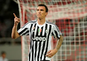 Mandzukic bombası!