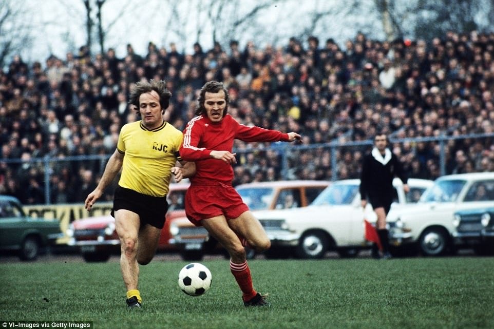 Teknik direktörlerin futbolculuk yılları