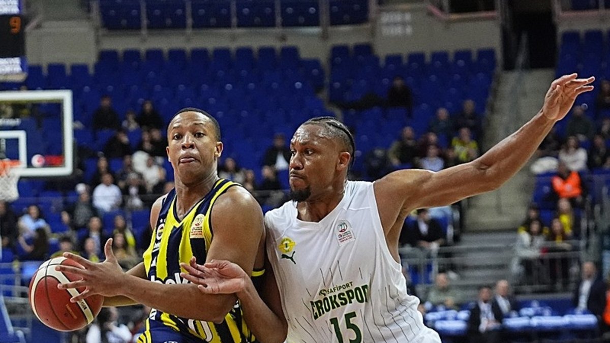 Safiport Erokspor deplasmanda Fenerbahçe Beko'yu yıktı!