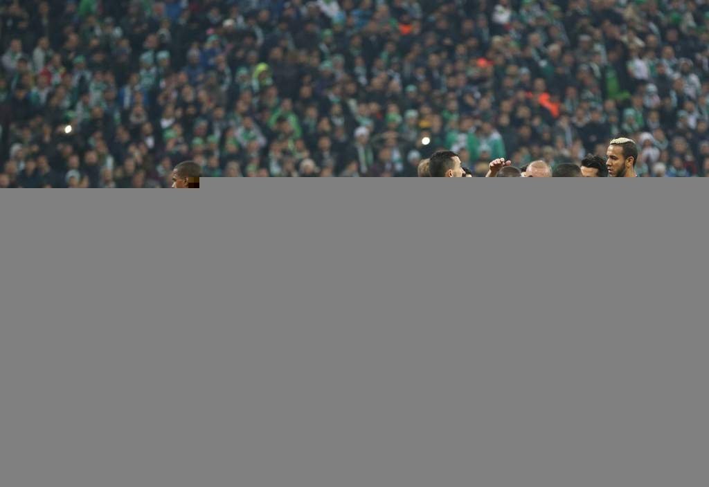 Bursaspor-Fenerbahçe karşılaşmasından kareler