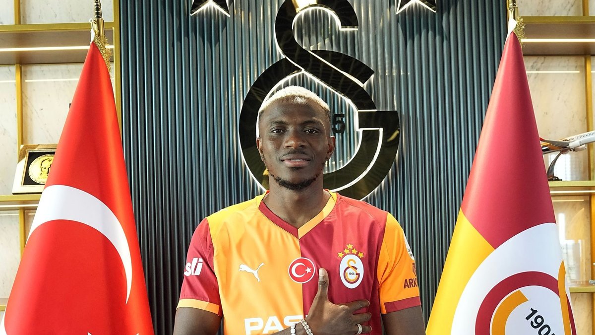 Galatasaray'ın Osimhen transferi spor dünyasını sarstı! İşte o haberler Galatasaray'ın Osimhen transferi spor dünyasını sarstı! İşte o haberler