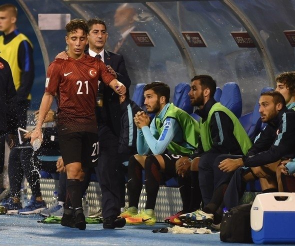 Emre Mor-Terim gerginliğine açıklık getirildi