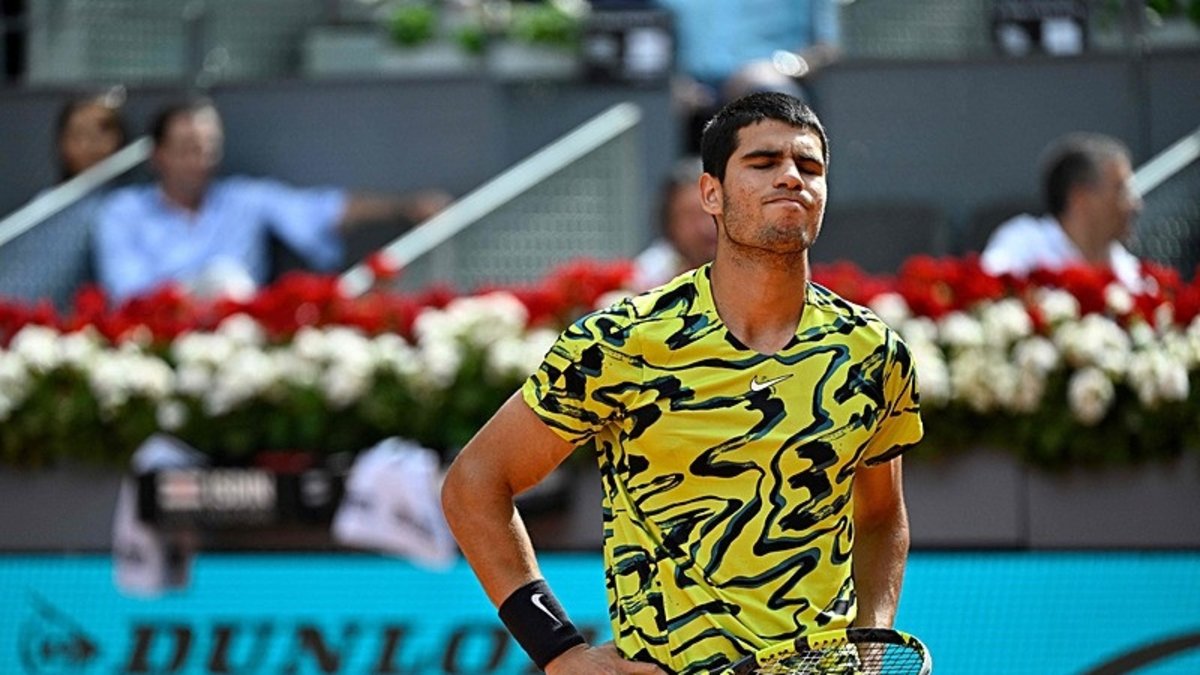 Carlos Alcaraz, Sakatlığı Nedeniyle Wimbledon'dan Çekildi