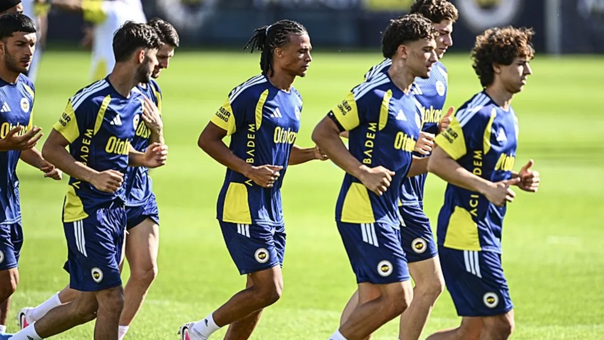 Fenerbahçe'de hazırlıklar sürüyor