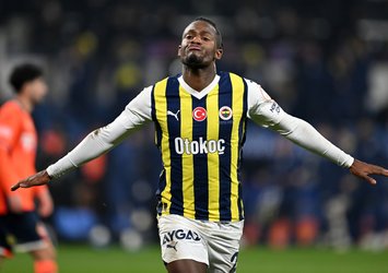 Batshuayi F.Bahçe tarihine geçti!