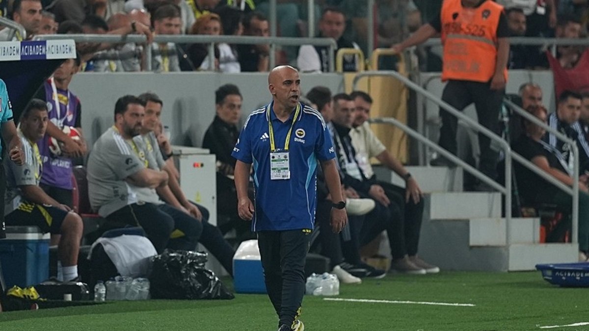 Fenerbahçe teknik sorumlusu Zeki Murat Göle Gençlerbirliği galibiyetinin ardından konuştu! Fenerbahçe teknik sorumlusu Zeki Murat Göle Gençlerbirliği galibiyetinin ardından konuştu!