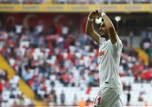 İki gün önce imzalamıştı! Ayrılabilir...