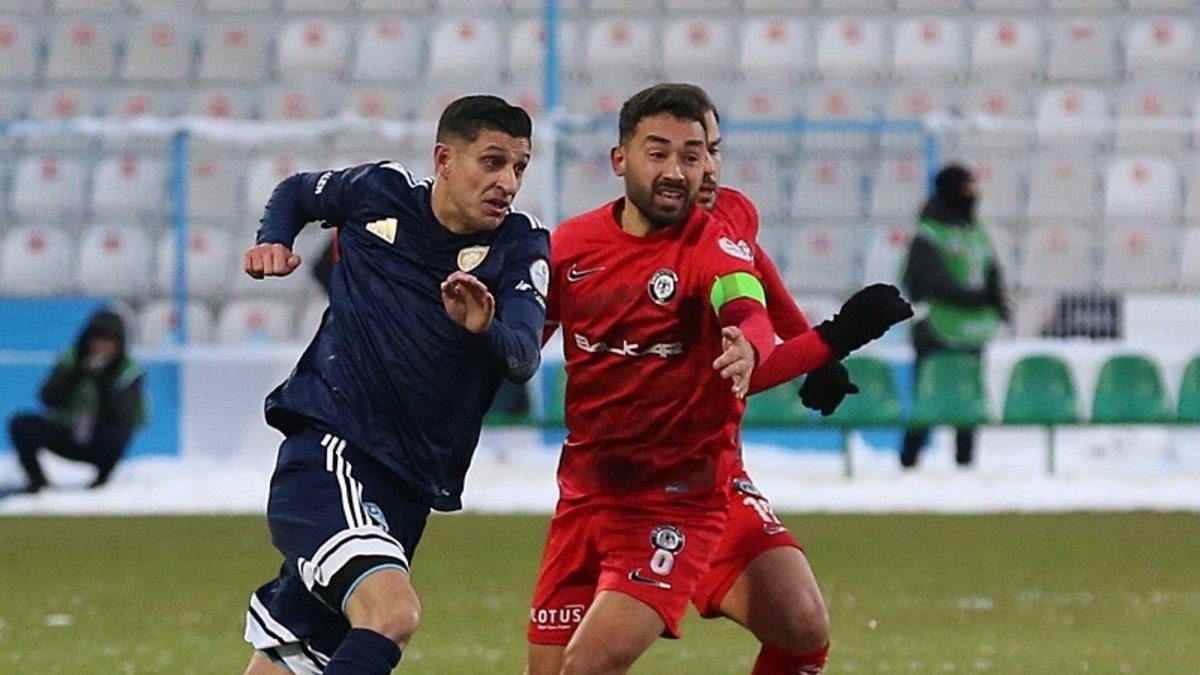 Erzurumspor FK, Çorum FK'yi kritik maçta mağlup etti!