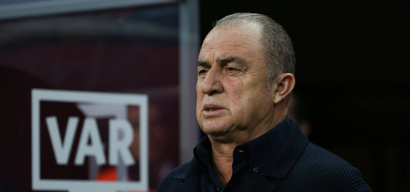 Terim onayladı! Cimbom'un yeni forveti yola çıktı...