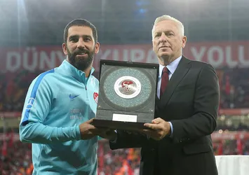 Arda'nın 100'ü güldü