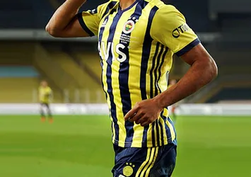 F.Bahçe'ye yıldız isimden kötü haber!