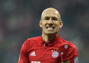 Robben'de rakip Çin kulüpleri!