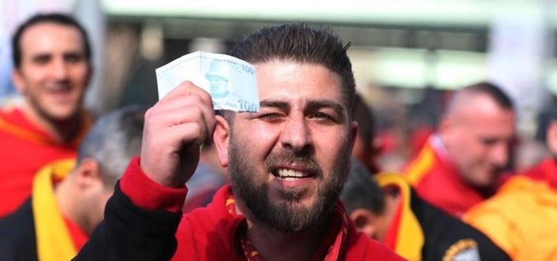Galatasaraylılar 'Fener Ol' ile dalga geçti!
