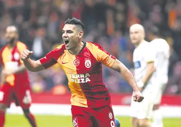 Galatasaray'da hedef 60 milyon lira