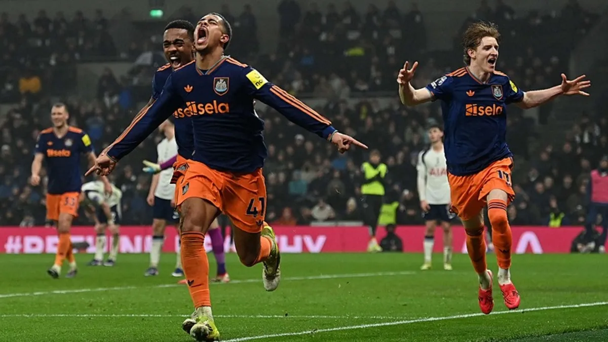 Newcastle Tottenham deplasmanından 3 puanla döndü