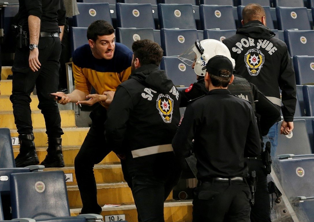 Derbide gözaltılar var!