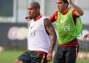 Nigel de Jong'a komando dersi