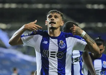 Süper Lig devinden Soares harekatı!