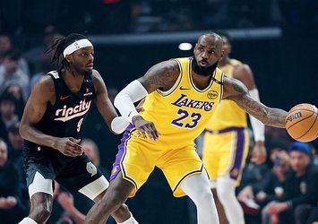 LeBron yıldızlaştı Lakers kazandı!