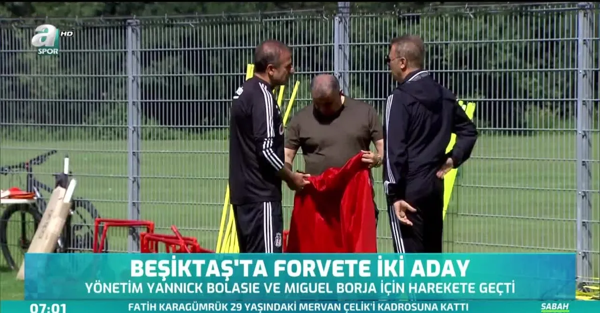 Beşiktaş'ta forvete iki aday