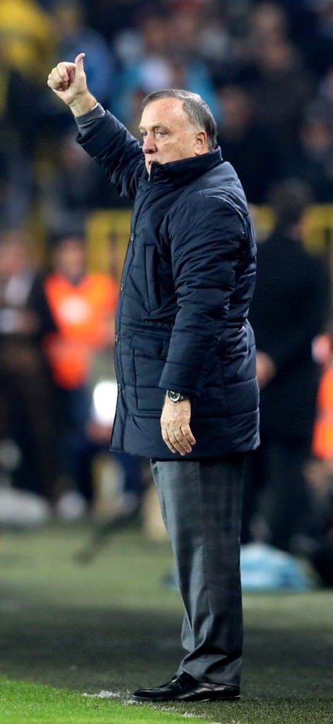 Fenerbahçe-Galatasaray karşılaşmasından kareler