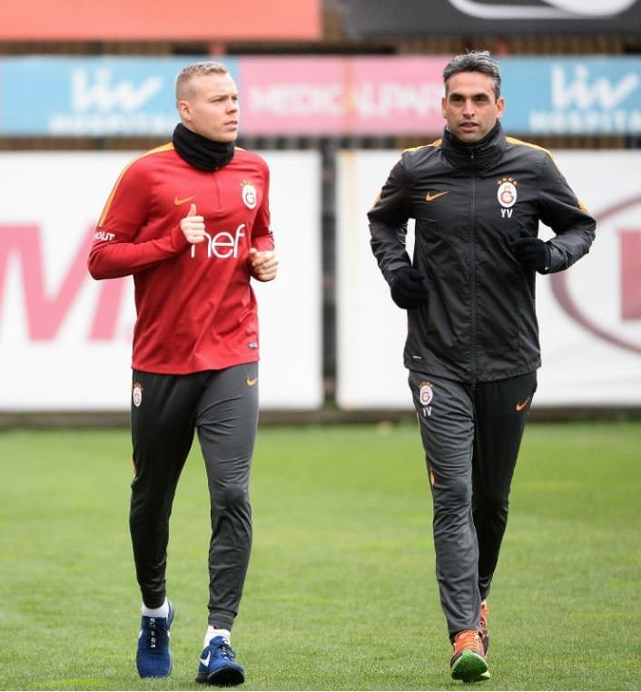 Galatasaray’da Sigthorsson müjdesi