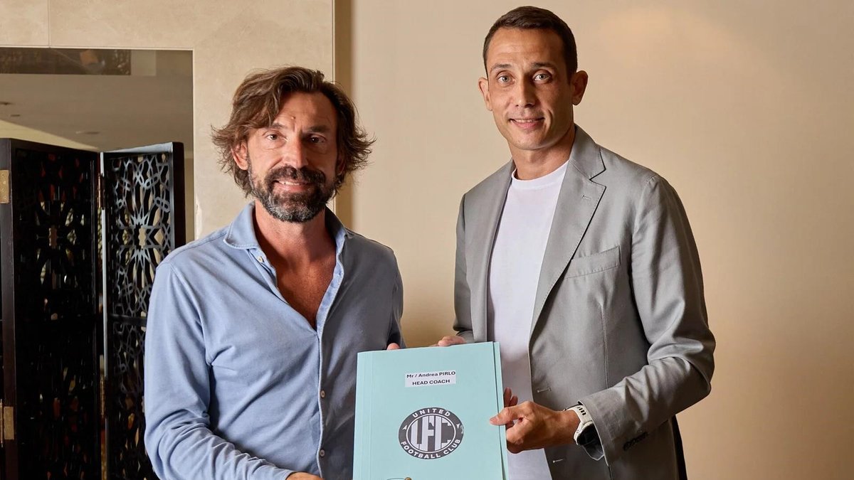 Andrea Pirlo Dubai United'ı çalıştıracak!
