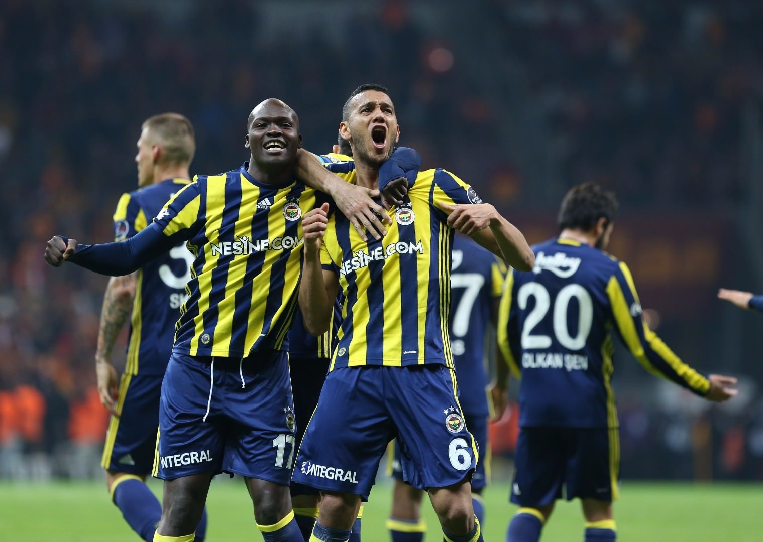 Fenerbahçe’de yolcular belli oldu