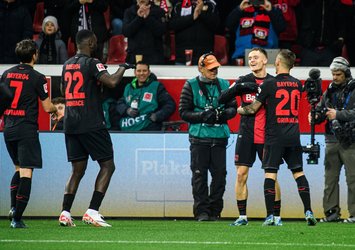 Leverkusen doludizgin!