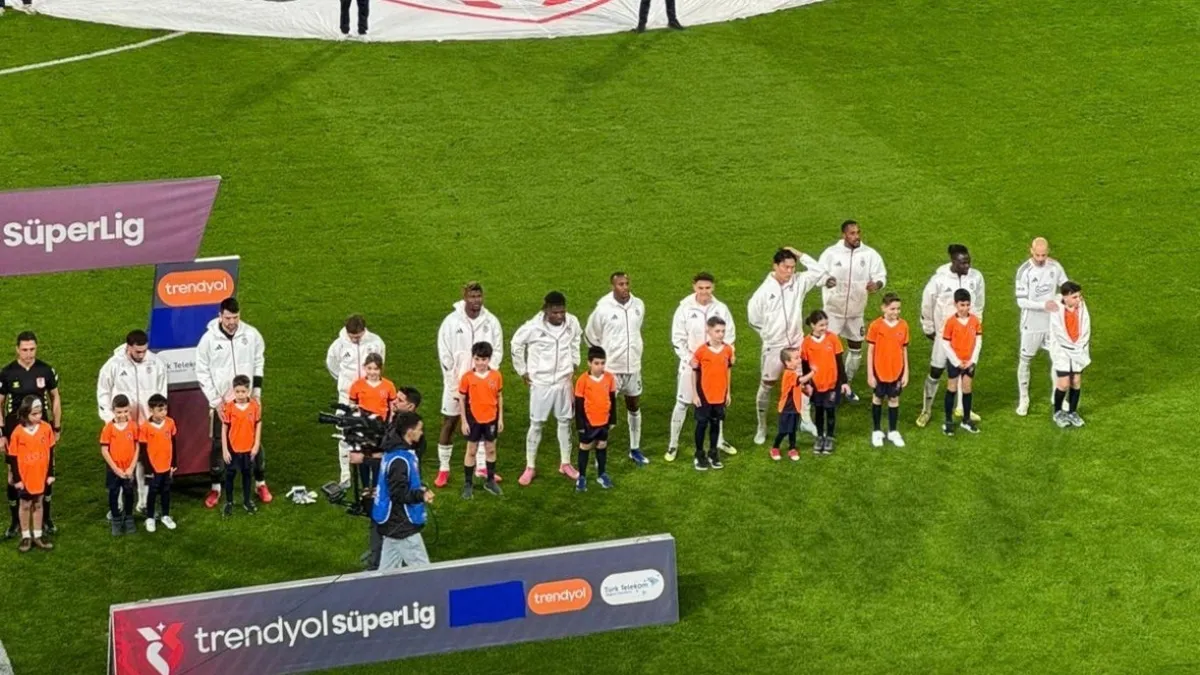 Beşiktaş’ta Vaclav Cerny’den anlamlı davranış!