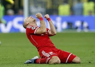 Türk devlerinin Arjen Robben kapışması!