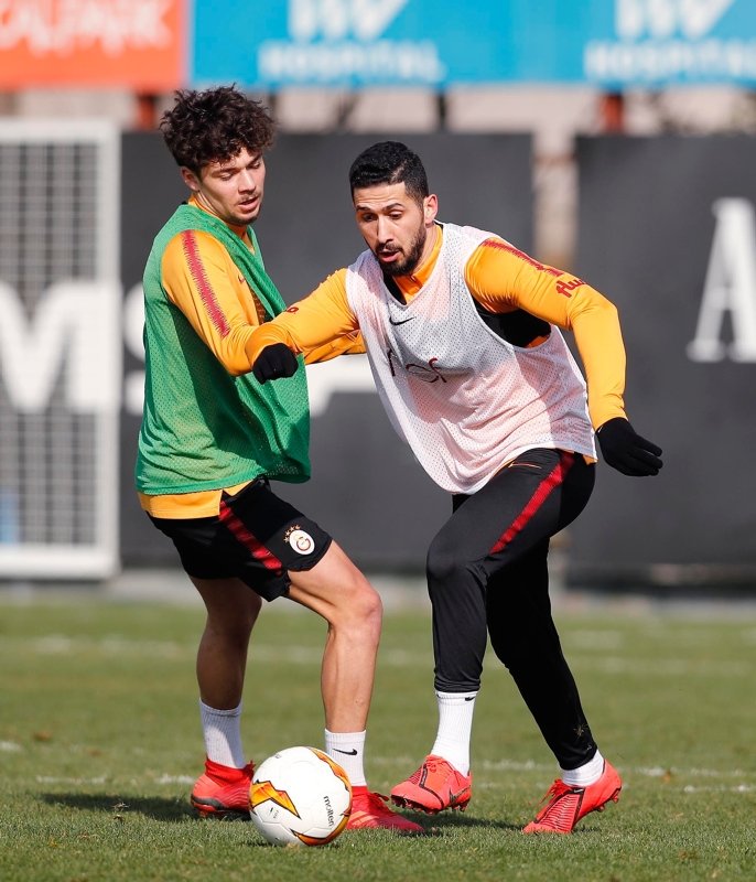 Galatasaray’dan 300 milyonluk plan!