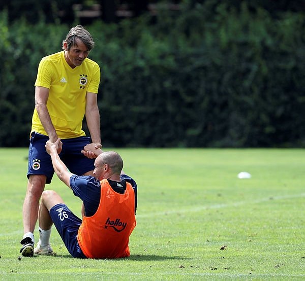 Cocu Dan Ilk 11 De Surpriz Degisiklik Sayfa 1 Fenerbahce 21 Kasim 2020 Cumartesi