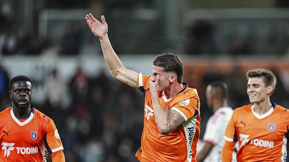 Başakşehirli futbolcu Bertuğ Yıldırım, ameliyat edildi