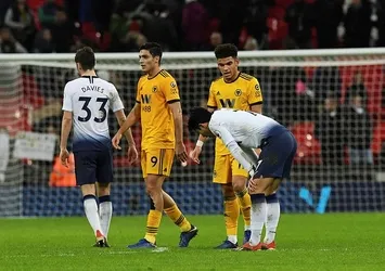 Tottenham evinde mağlup oldu