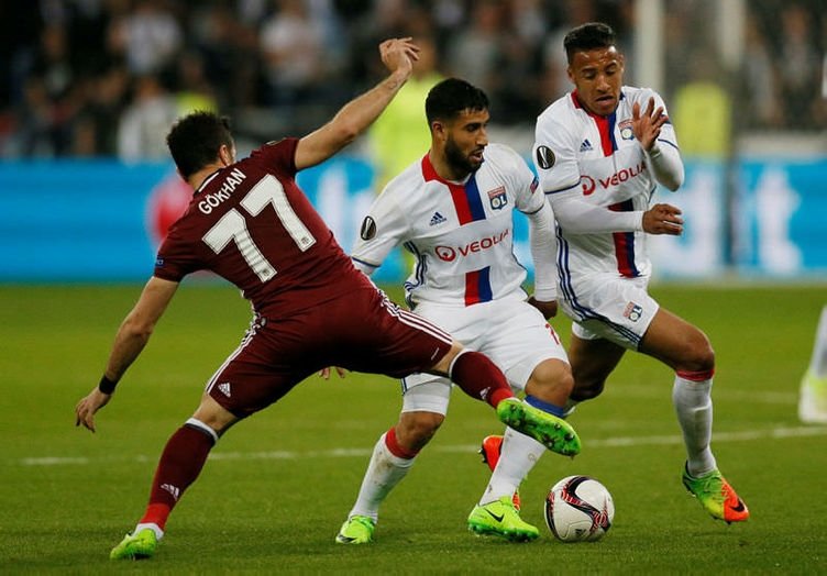 Lyon - Beşiktaş maçına damga vuran kare