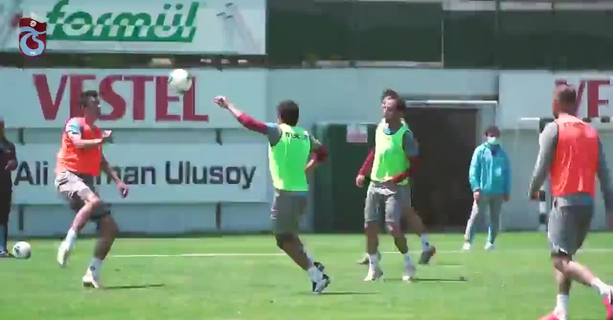 Trabzonspor'da neşeli idman!