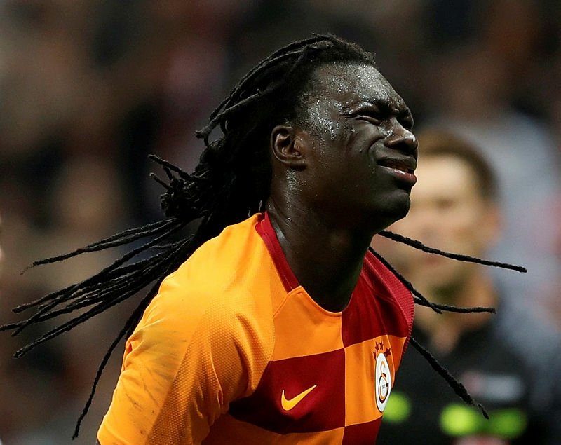 Gomis’in saçlarını kim kesecek!