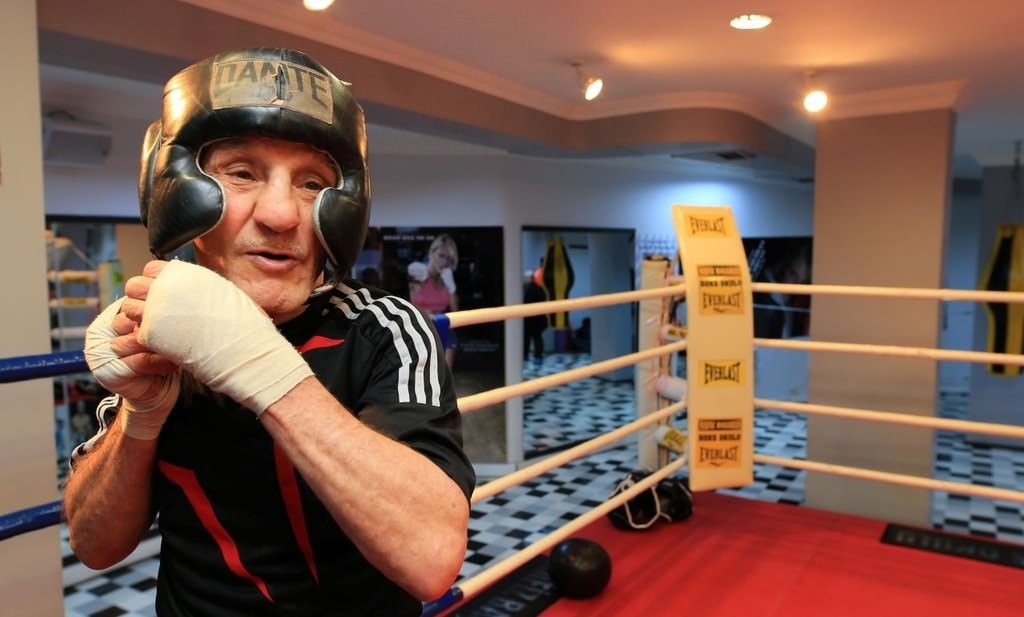 40 yıl sonra oğluyla ringe çıktı