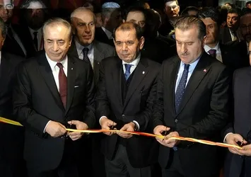 G.Saray'da başkanlar buluştu