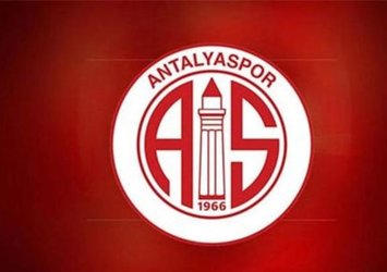 Antalyaspor’da iki ayrılık birden