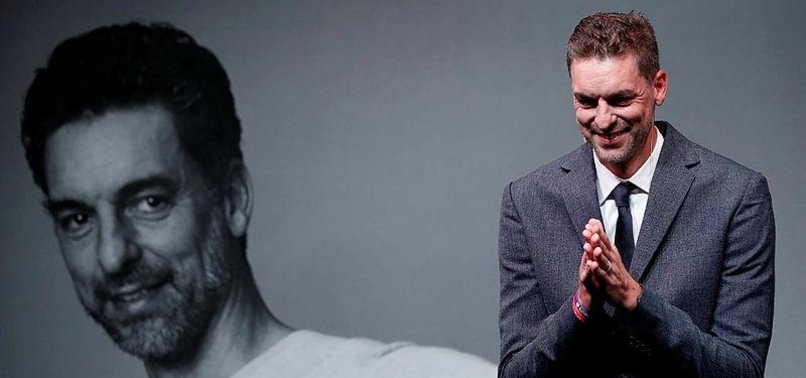 Pau Gasol basketbola veda etti!